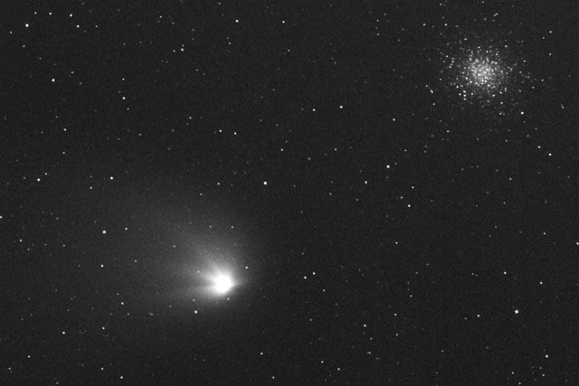 Comet Hale-Bopp Passes M14