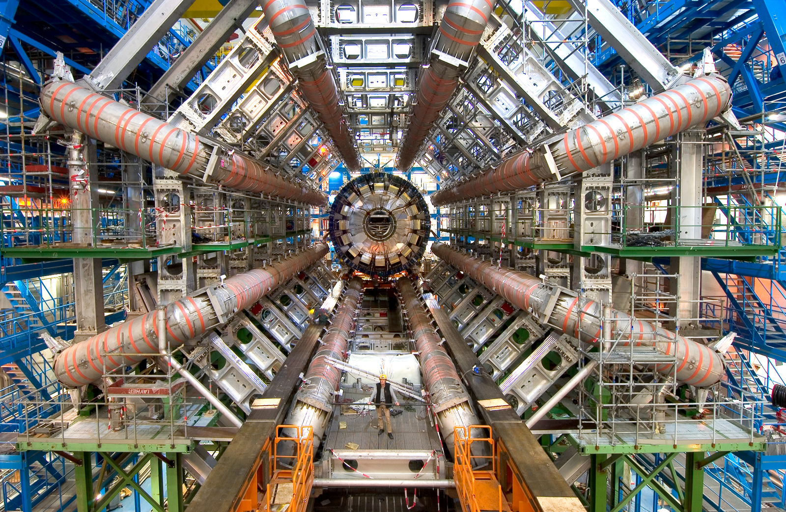Hints of Higgs from the LargeHadronCollider