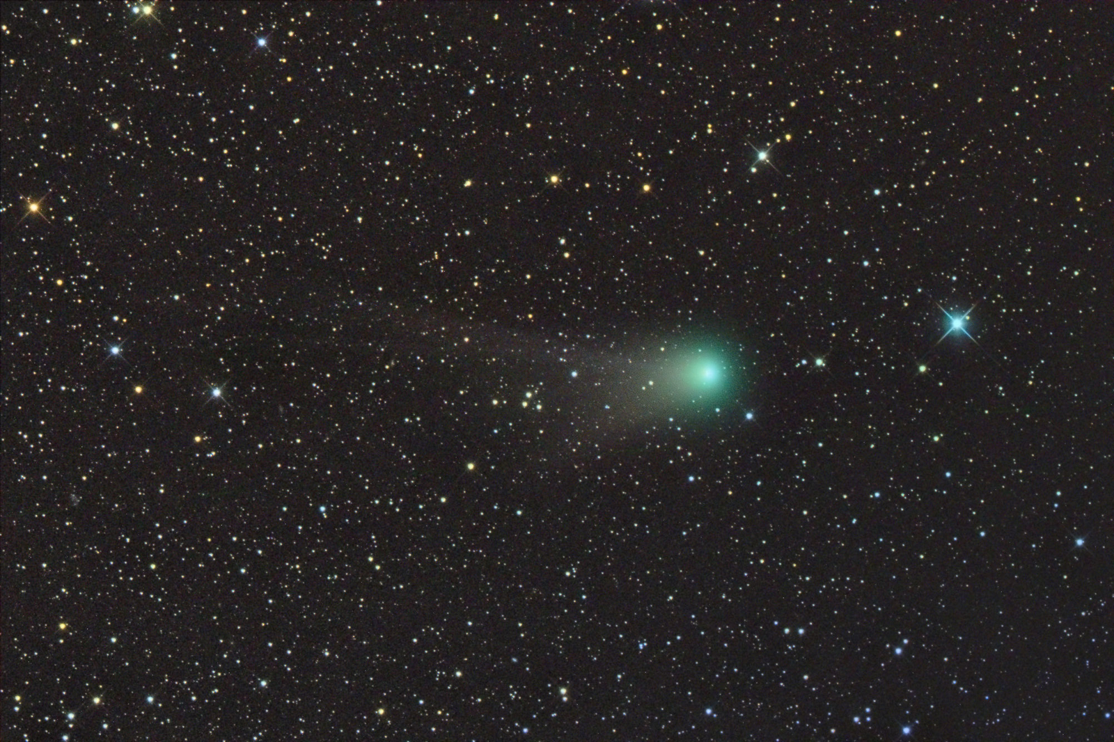 Tails of Comet Garradd