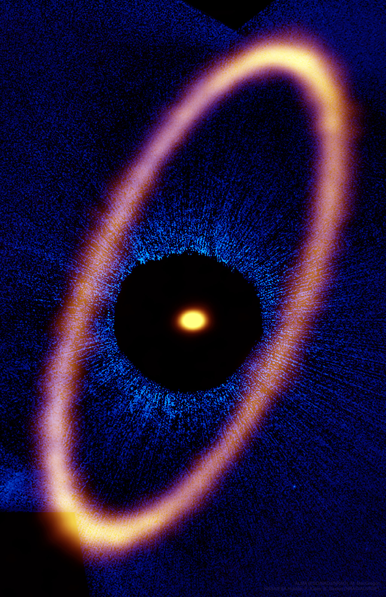 Ice Ring around Nearby Star Fomalhaut