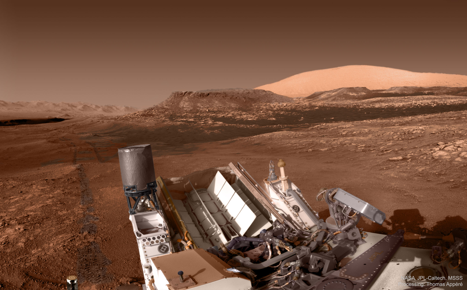Hills, Ridges, and Tracks on Mars