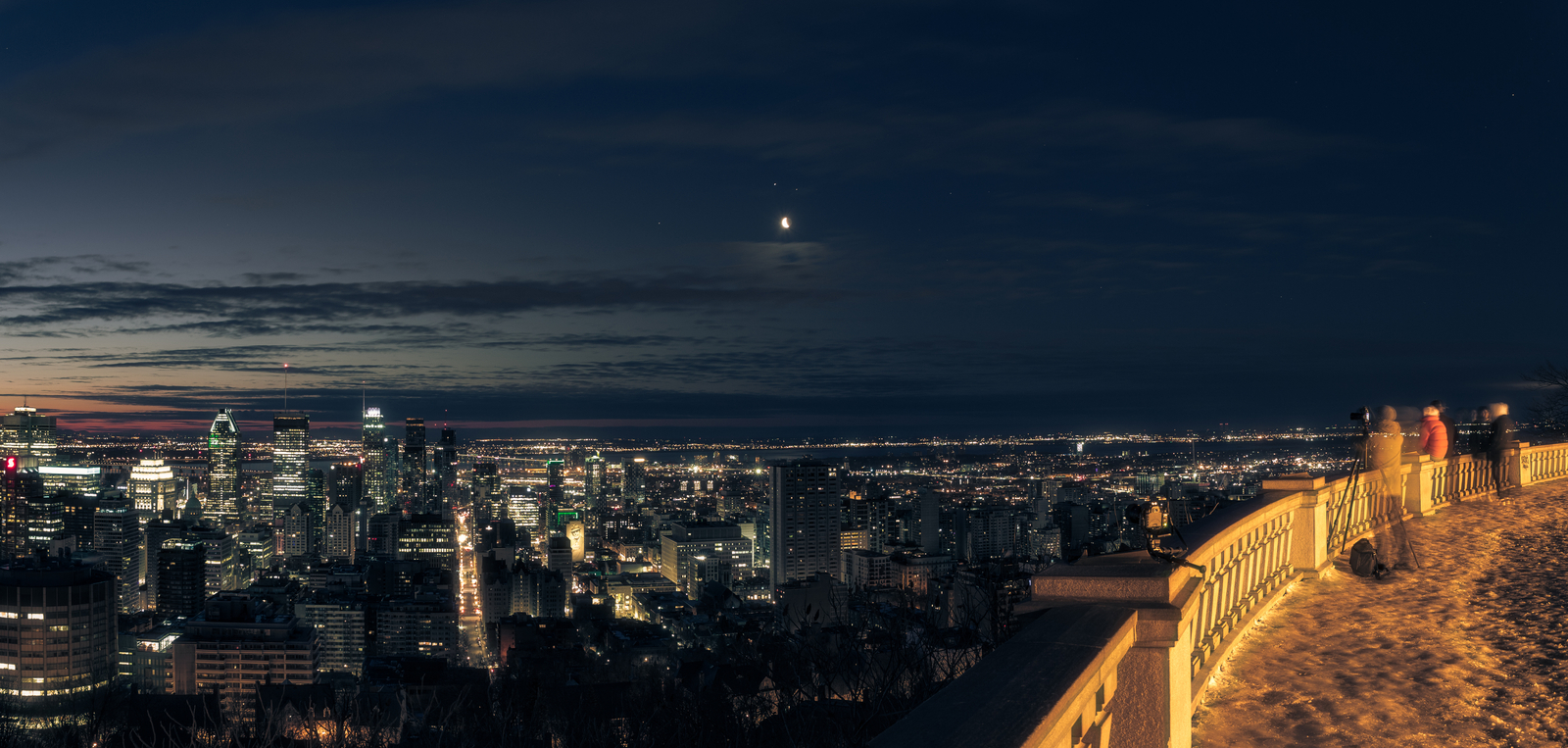 Morning, Planets, Moon and Montreal