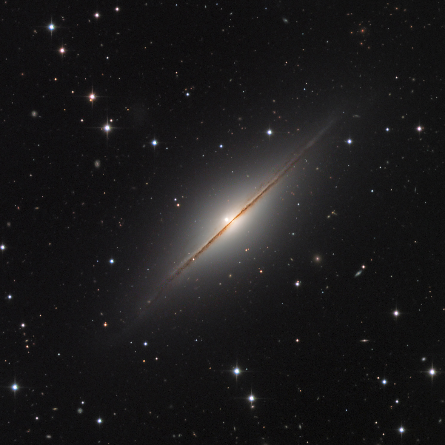 NGC 7814: Little Sombrero with Supernova