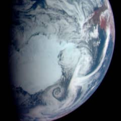 Preview of A Passing Spaceship Views Earth