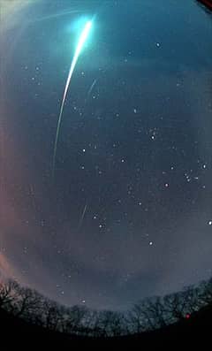 Preview of A Leonid Bolide Over Kansas