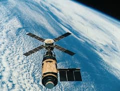 Preview of Skylab Over Earth