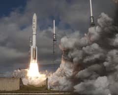 Preview of Curiosity Rover Lifts Off for Mars