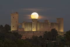 Preview of Supermoon over Spanish Castle