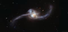 Preview of NGC 2623: Merging Galaxies from Hubble