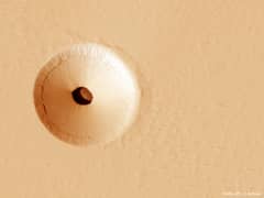 Preview of A Hole in Mars