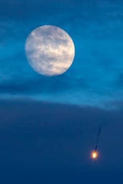 Preview of A Falcon 9 Moon