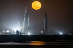 Preview of Moon Rising Between Starships