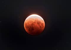 Preview of Total Lunar Eclipse from Sydney