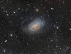 Preview of Curly Spiral Galaxy M63