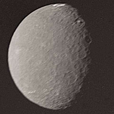 Uranus's Moon Umbriel: A Mysterious Dark World