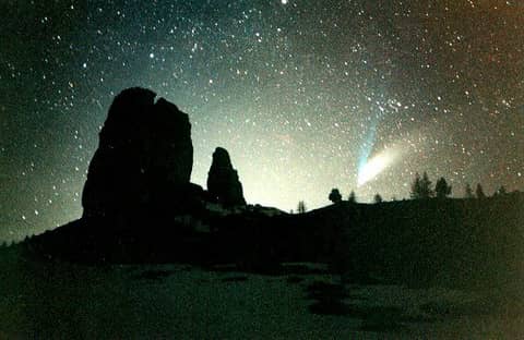 Hale-Bopp Above the Cinqui Torri Mountains