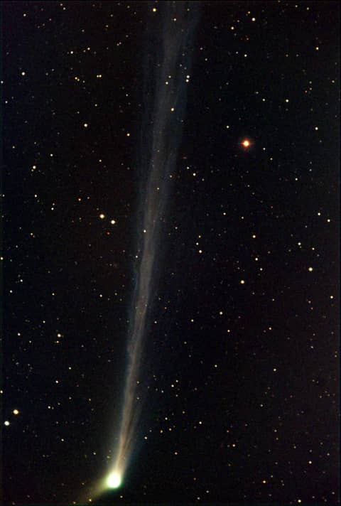 Comet C/2002 T7 (LINEAR)
