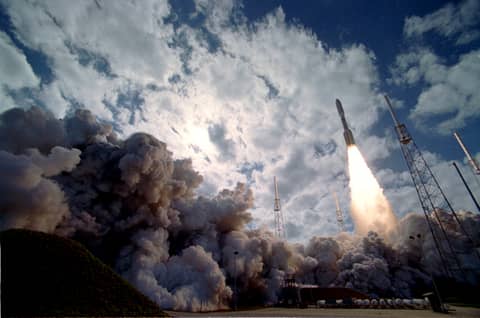 New Horizons Launches to Pluto