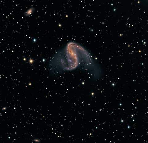 NGC 2442: Galaxy in Volans