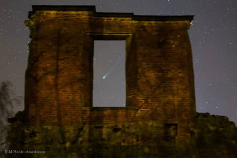 Comet Lovejoy through Mrby Castle Ruins