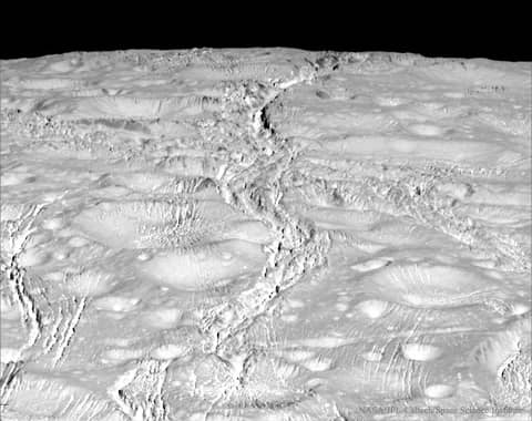 The Fractured North Pole of Saturn's Enceladus