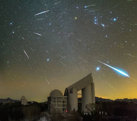 Geminid Meteors over Xinglong Observatory