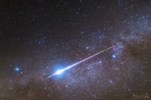 Bright Meteor, Starry Sky