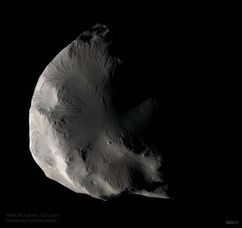Saturn's Moon Helene in Color