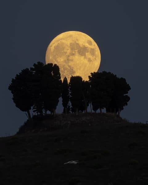 A Harvest Moon over Tuscany