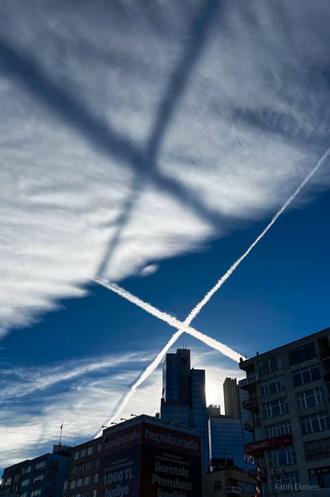 Contrail Shadow X