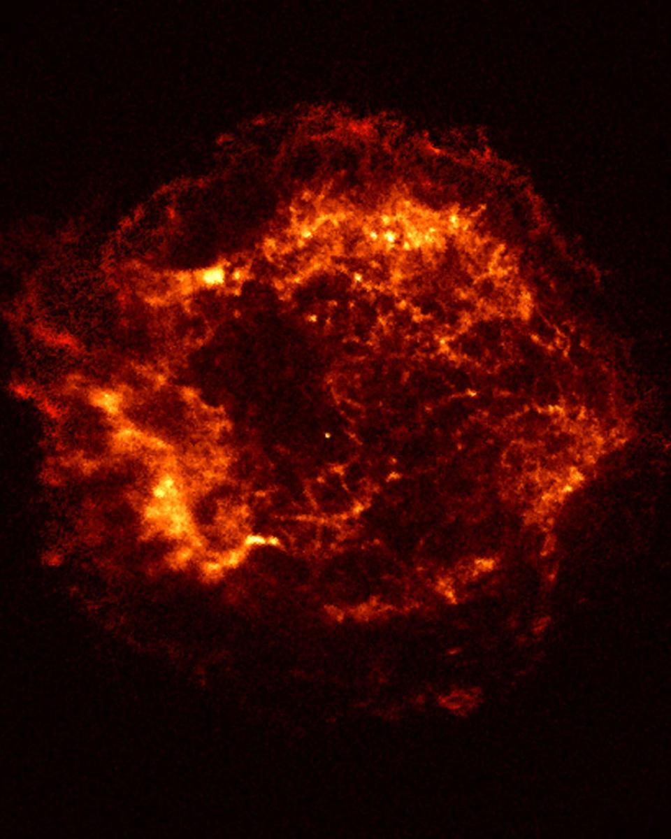 Chandra's First Light: Cassiopeia A