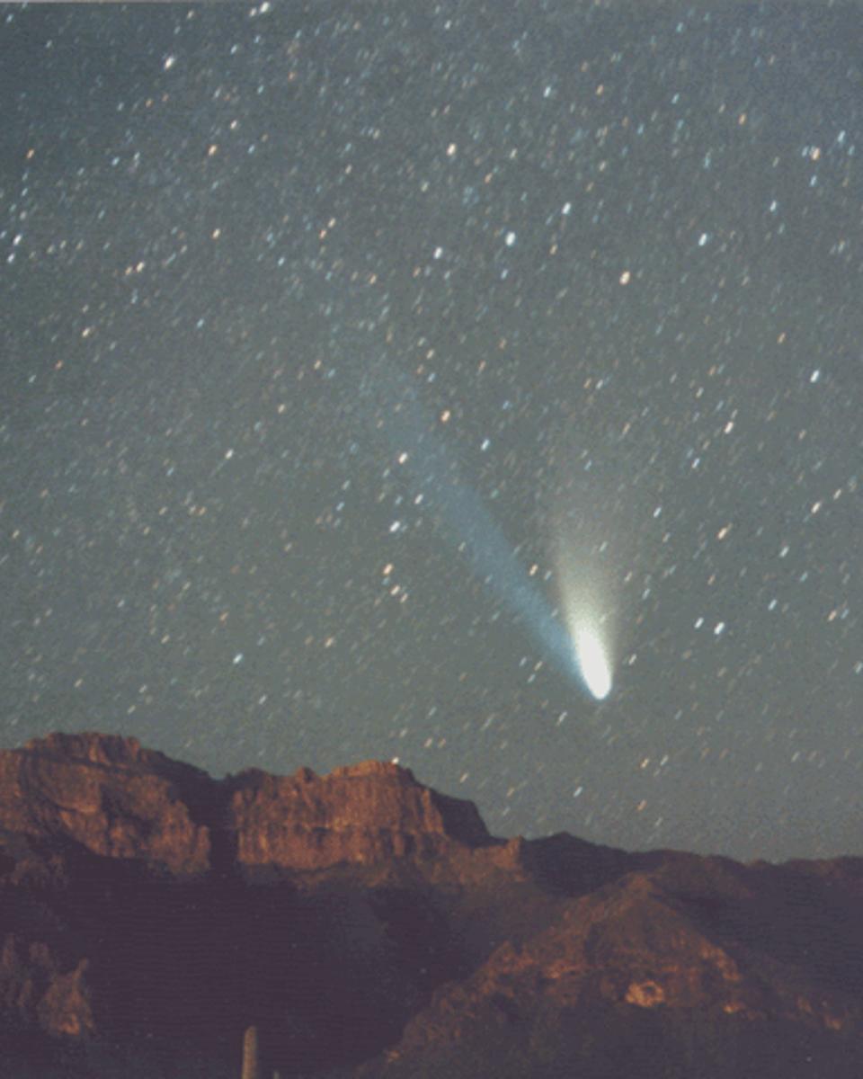 Comet Hale-Bopp Over the Superstition Mountains