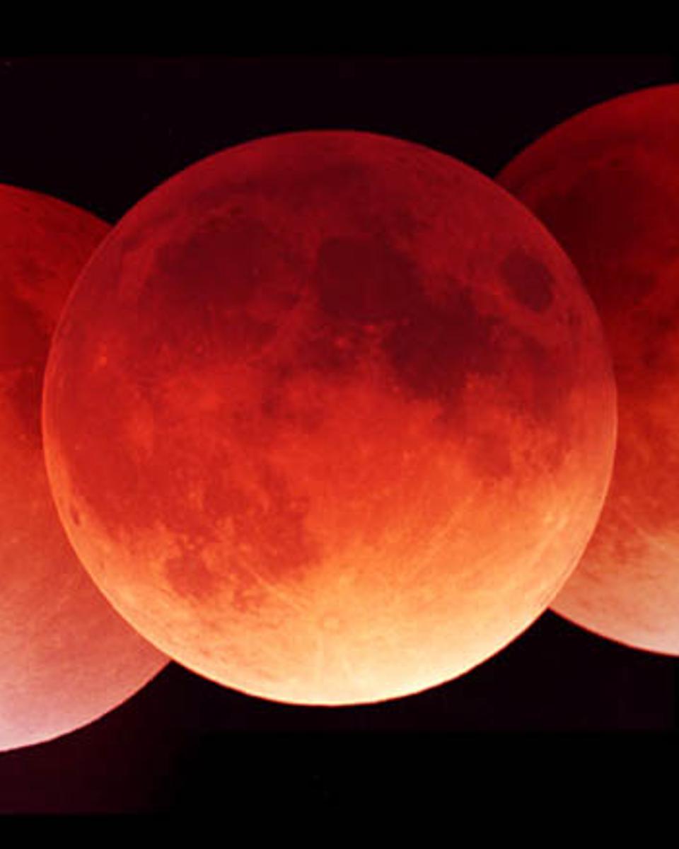 A Lunar Eclipse in Three Exposures