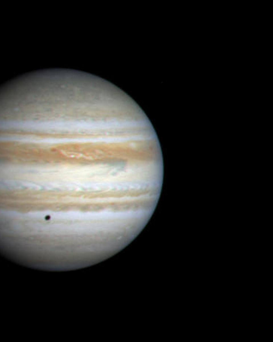 Cassini Spacecraft Approaches Jupiter