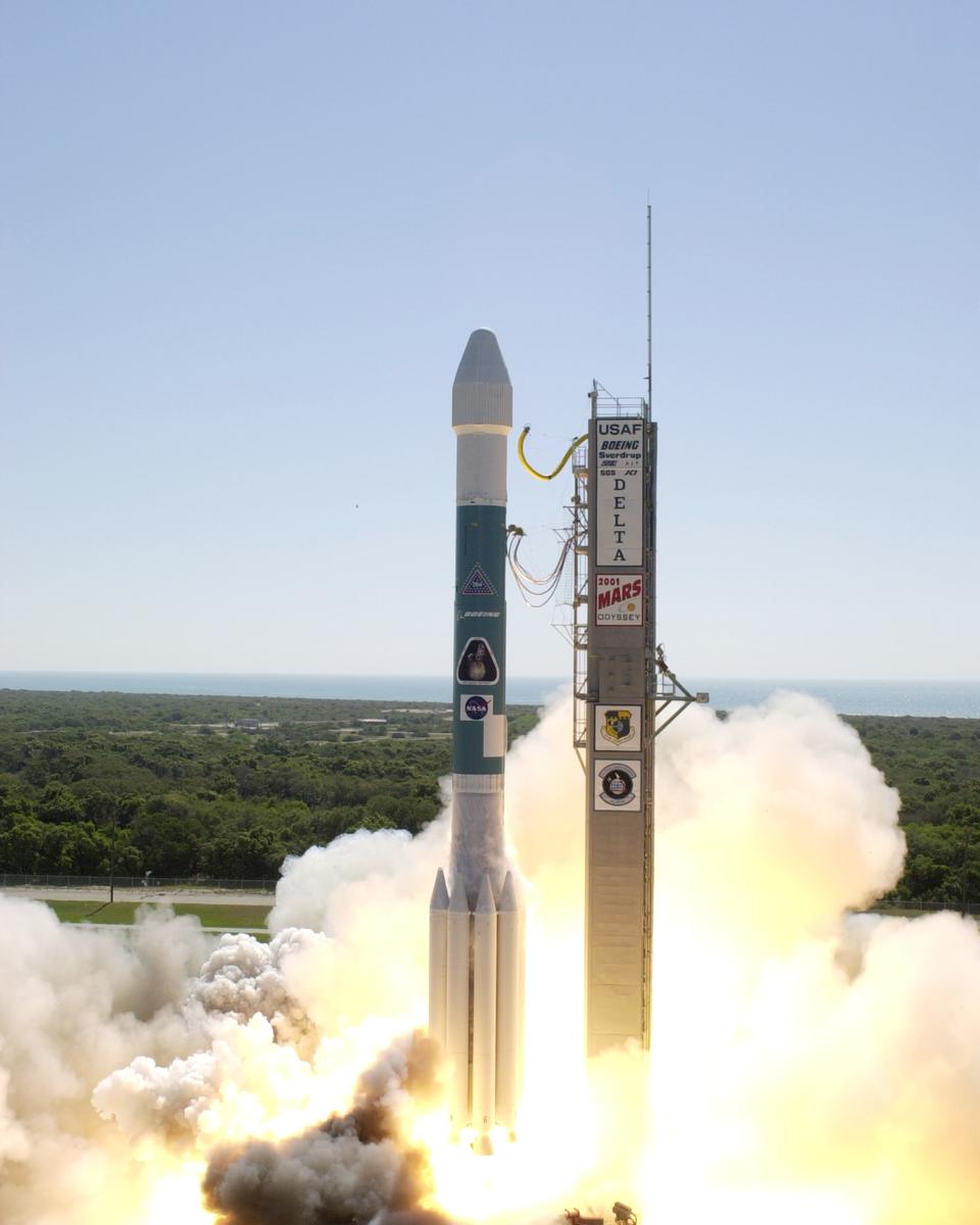Mars Odyssey Lifts Off for Mars