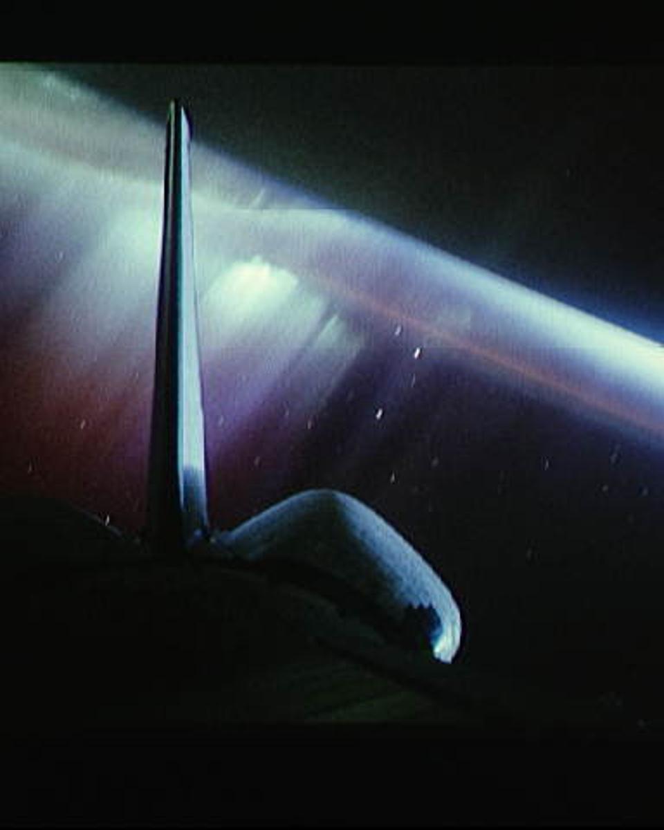 Aurora Astern