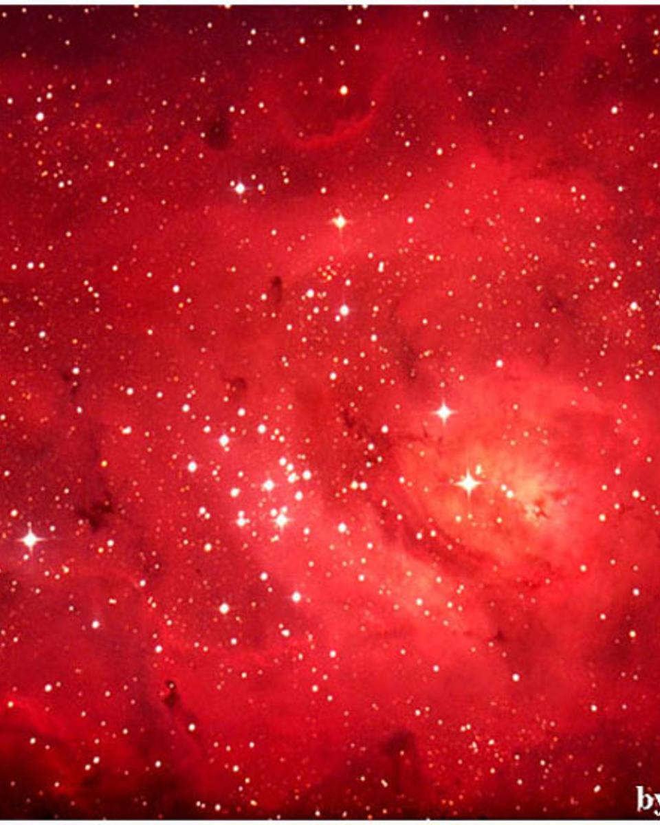 M8: In the Center of the Lagoon Nebula