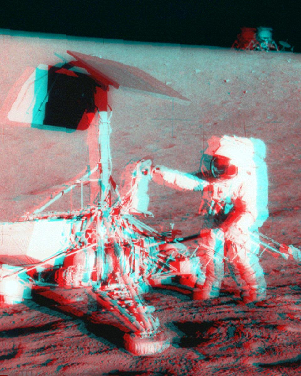Apollo / Surveyor Stereo View