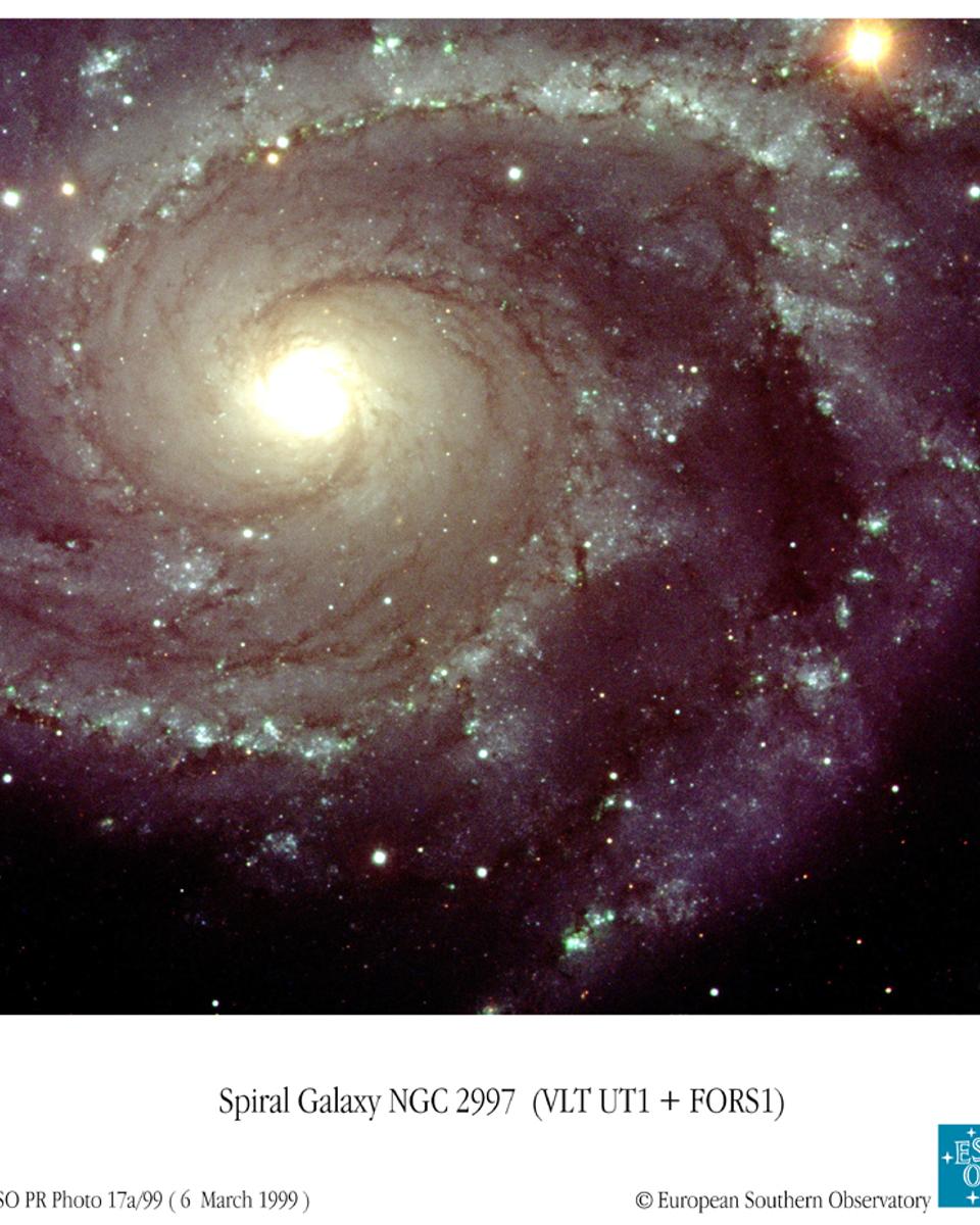 Spiral Galaxy NGC 2997 from VLT