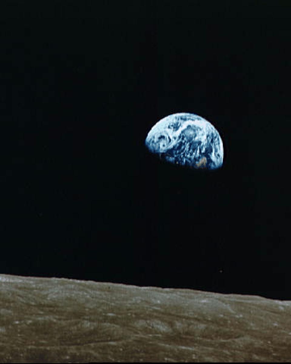 Earth Rise