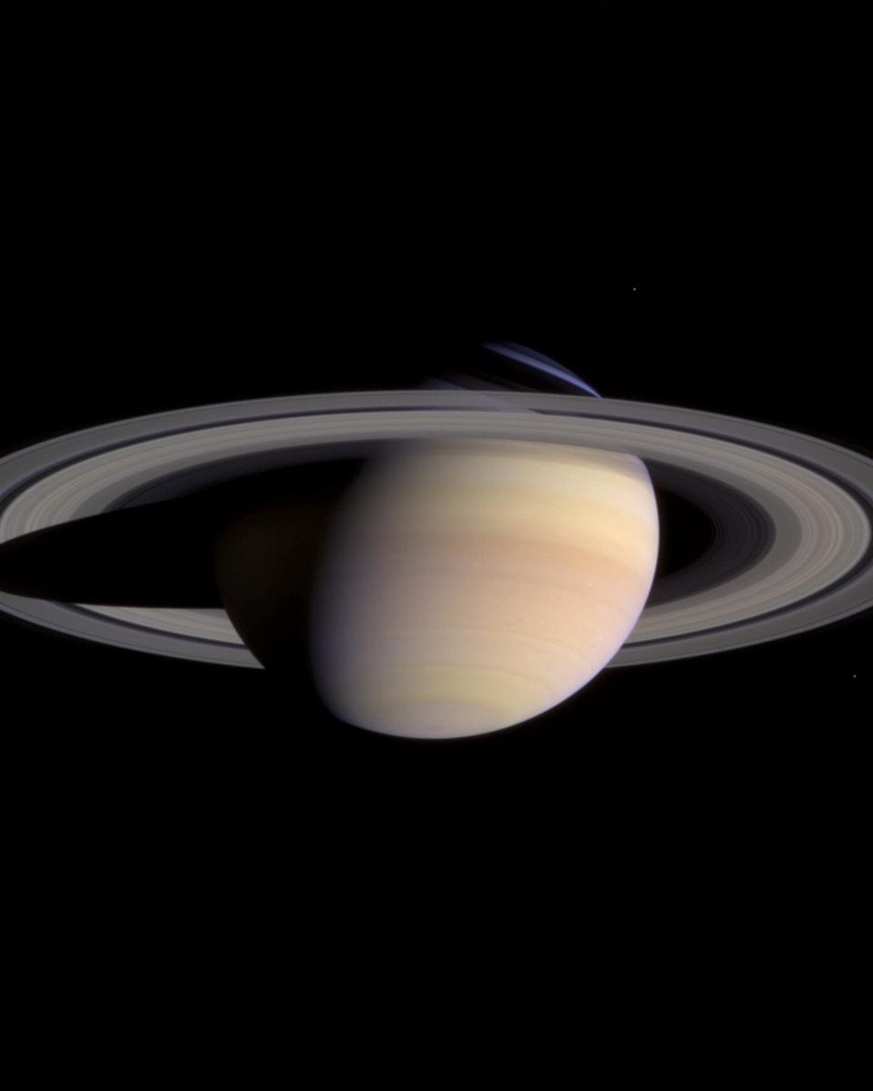 Eyeful of Saturn