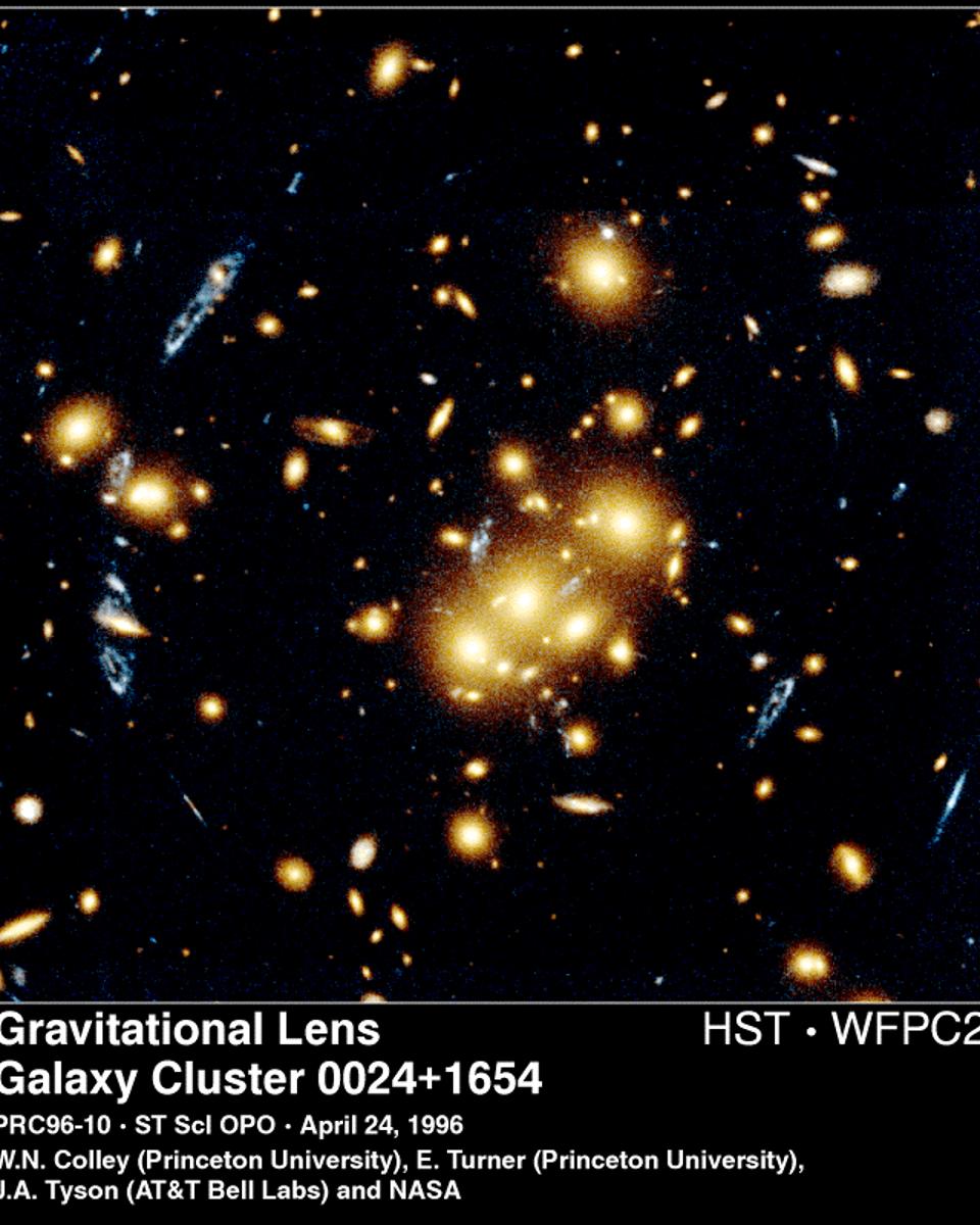 Giant Cluster Bends, Breaks Images
