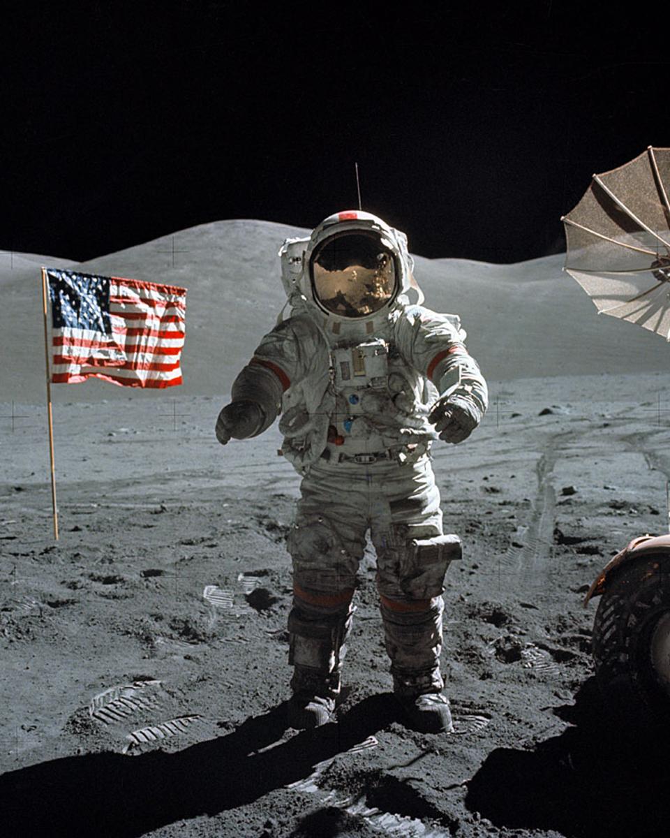 Apollo 17: Last on the Moon