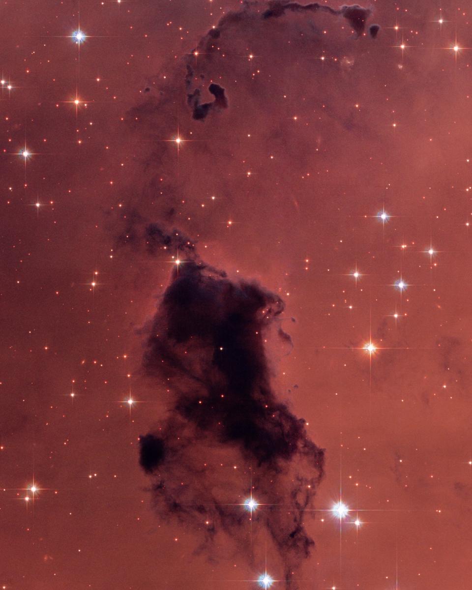 A Dust Cloud in NGC 281