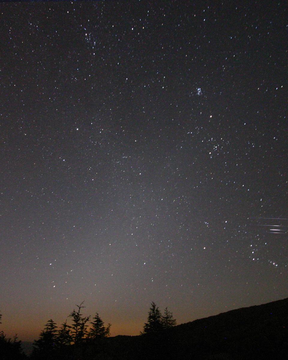 Mysterious Streaks Over Turkey