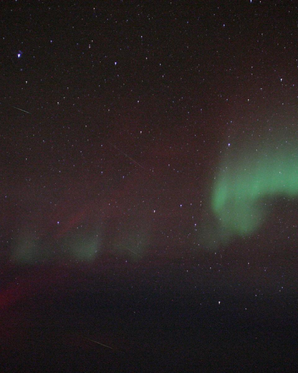 Quadrantid Meteors and Aurora from the Air