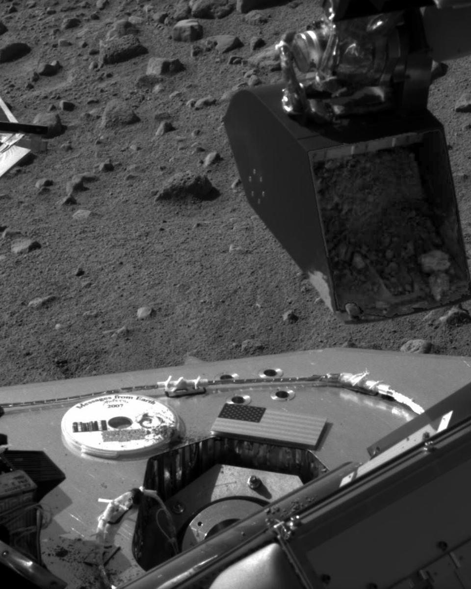 Mars Soil Sample Ready to Analyze