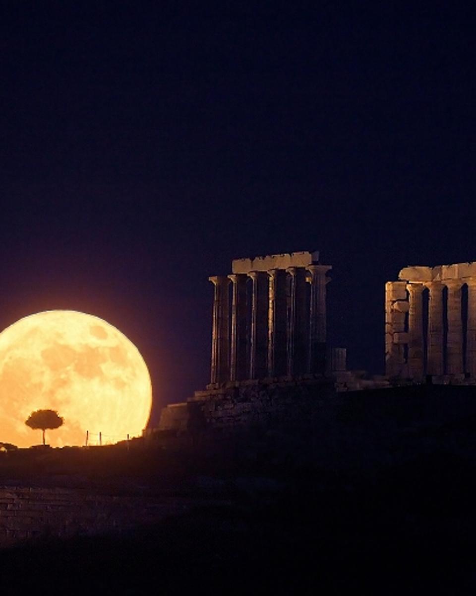 Solstice Moonrise, Cape Sounion