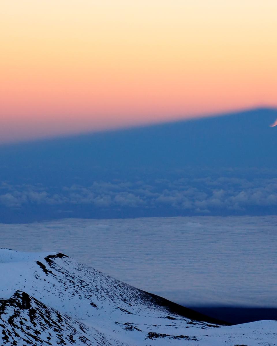 Mauna Kea Shadow Play