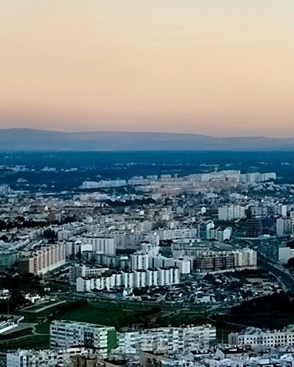 From Moonrise to Sunset
